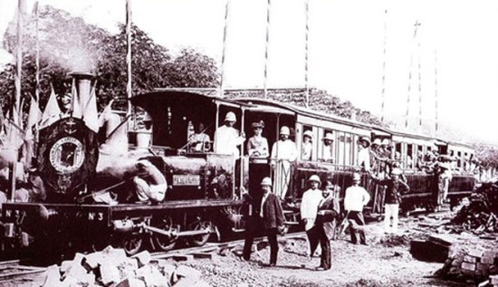 04.Chuyến xe lửa đầu tiên tuyến Sài Gòn – Mỹ Tho – Ảnh tư liệu