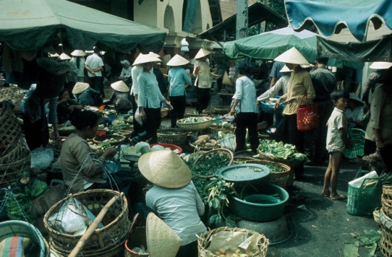 Những đường phố và không gian sinh hoạt đặc trưng Sài Gòn