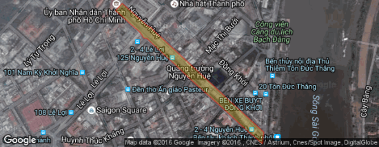 Đường hoa Nguyễn Huệ là tên gọi của đường Nguyễn Huệ được trang hoàng vào mỗi dịp Tết Nguyên Đán, dành cho khách đi bộ thưởng ngoạn, bắt đầu từ tết Giáp Thân năm 2004.